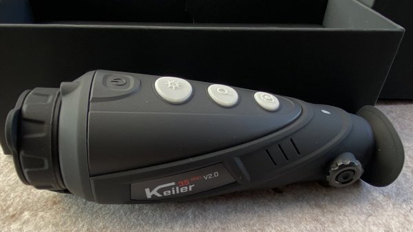 Liemke Wärmebildkamera KEILER-35 Pro (2020) + 2x wildlutscher Spezial Leckstein Körnermais
